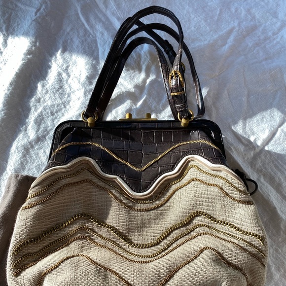 Bottega Veneta Hand Bag - Picture 2 of 9